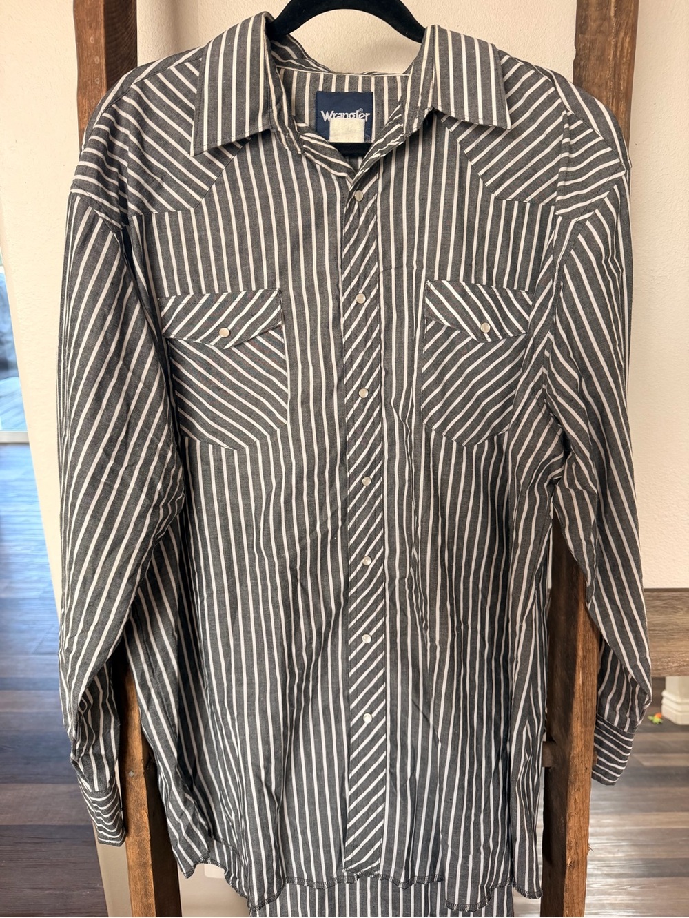 Wrangler button up